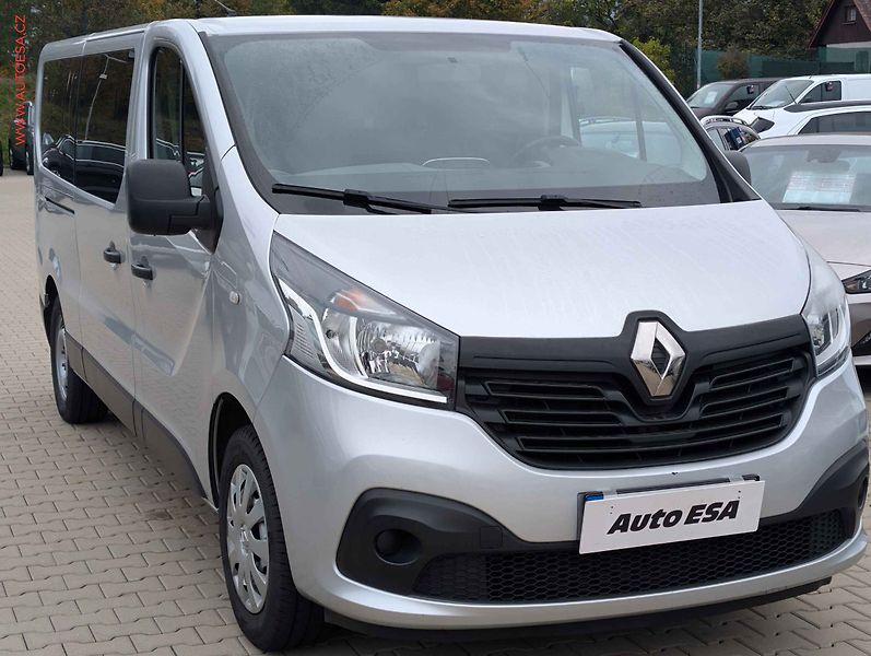 Renault Trafic (2019) 1.6dCi L2 9míst, 2.maj, AC - fotografie inzerátu