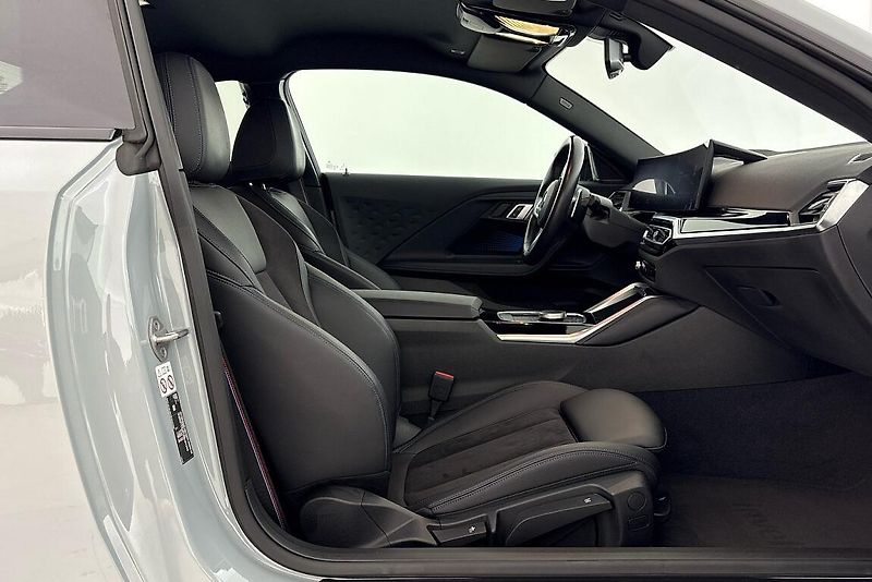 BMW Řada 2 řady 2 | M240i xDrive - fotka 16 z 24
