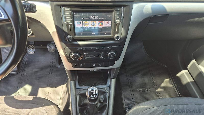 Škoda Yeti 2,0 TDi 81 kW - fotka 14 z 19