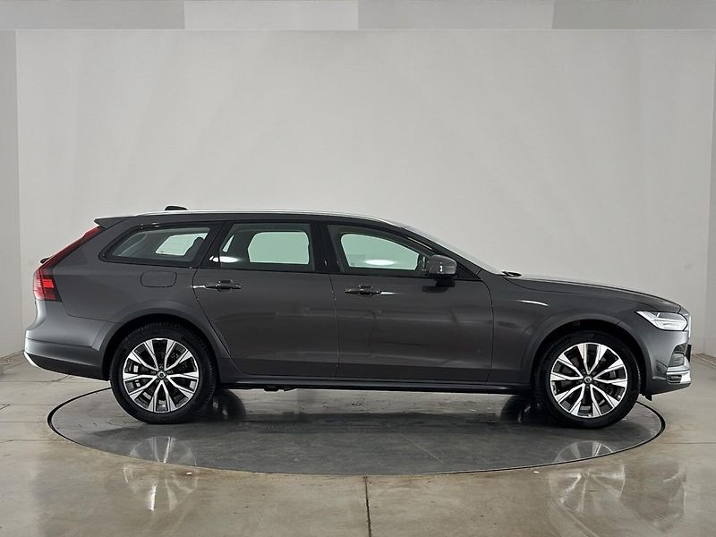 Volvo V90 Cross Country AWD - fotka 16 z 29