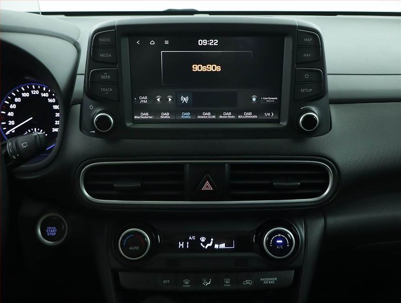 Hyundai Kona (2018) 1.0 T-GDI, Serv.kniha, Kůže - fotka 12 z 18