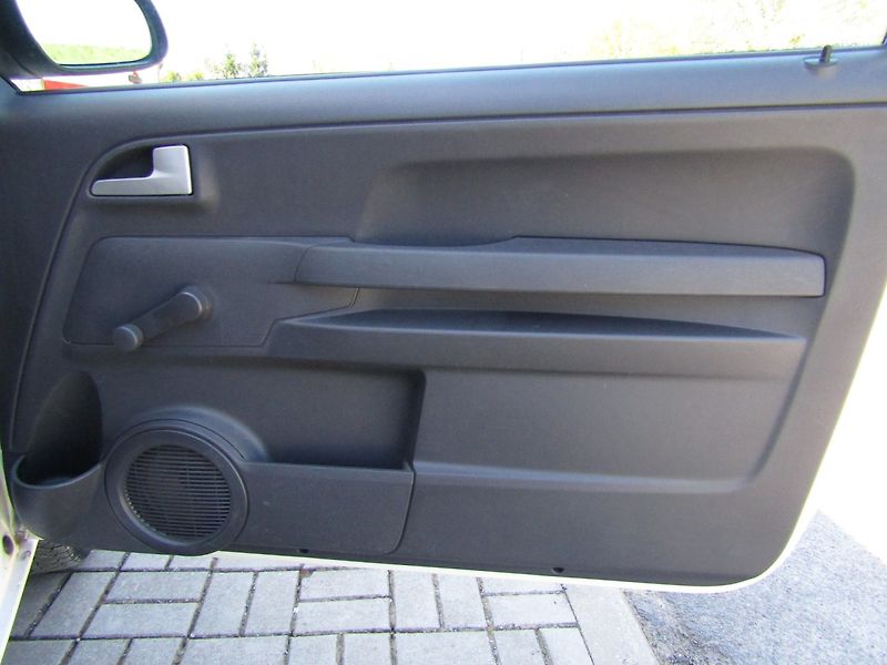 Volkswagen Fox (2008) 1.2i - fotka 20 z 30