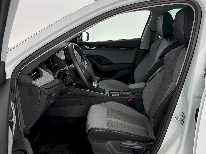 Škoda Octavia (2025) Combi 1.5TSI 110kW Top Selecti - fotka 7 z 30