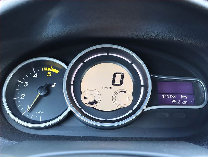 Renault Mégane (2012) 1.5 dCi, Serv.kniha, Tempomat - fotka 11 z 16