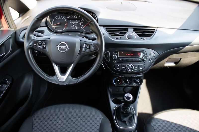 Opel Corsa Pravidelně servisované, velice - fotka 10 z 30