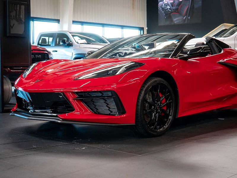 Chevrolet Corvette (2026) 6.2 Cabrio 3LT Z51 Facelift - fotka 13 z 44