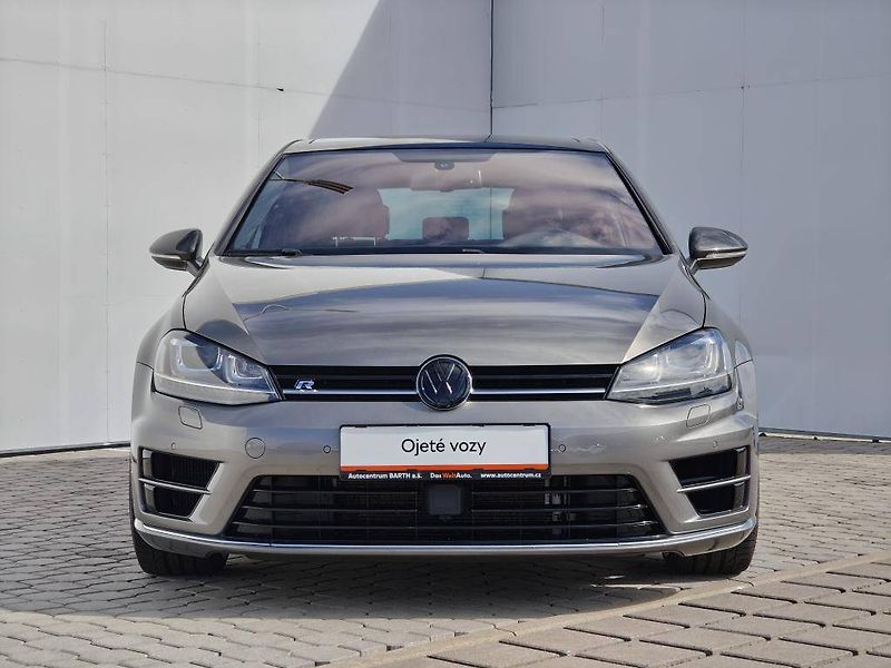 Volkswagen Golf R  4M 2,0TSi - fotka 4 z 24