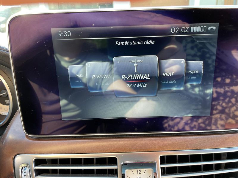 Mercedes-Benz CLS 350d 4MATIC Shooting Brake - fotka 32 z 40
