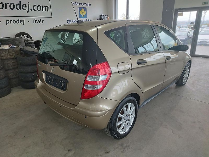 Mercedes-Benz Třídy A (2004) 1,7I,85KW,KLIMA,ALU,SER.KN - fotka 5 z 33