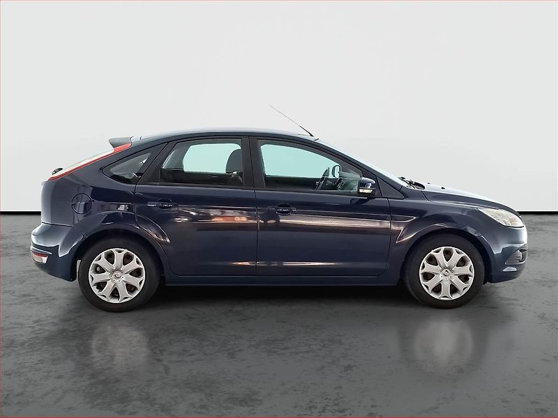 Ford Focus (2011) 1.6 16V, nová STK, udržované - fotka 6 z 13