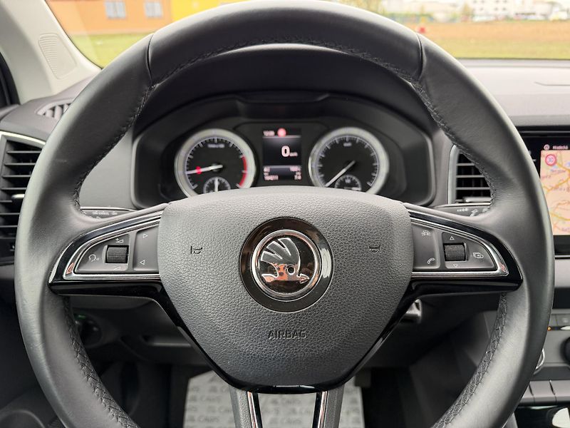Škoda Karoq 1.0 TSI NAVI TAŽNÉ SERVISKA - fotka 16 z 46