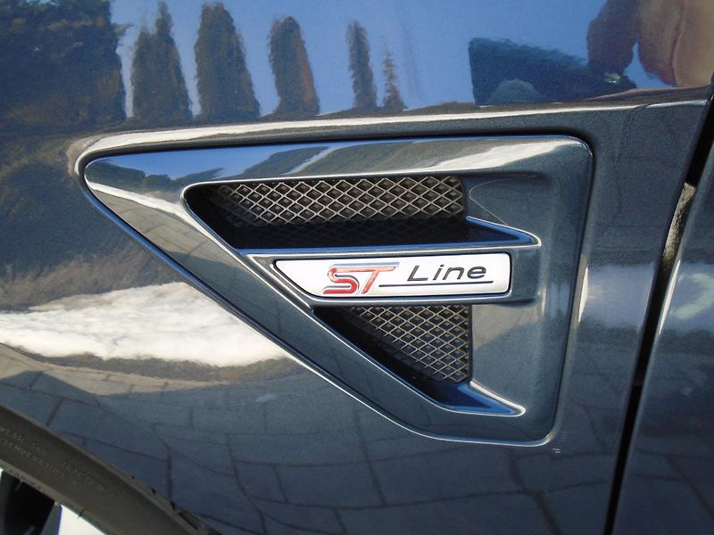 Ford S-MAX 2.0EcoBlue 140kW AWD ST-Line A - fotka 12 z 51