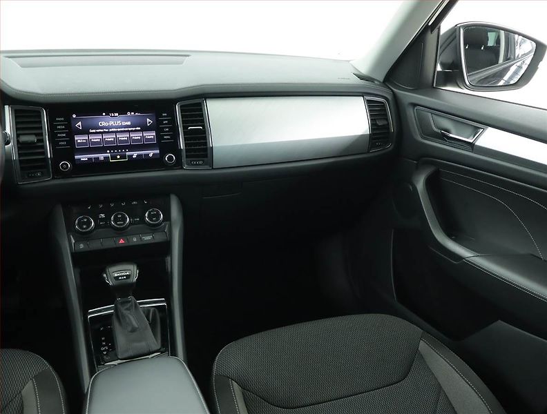 Škoda Kodiaq (2023) Ambition 2.0 TDI - fotka 8 z 18