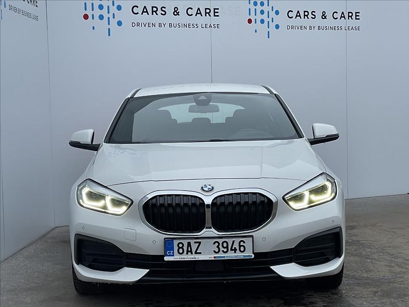 BMW Řada 1 2,0 120d xDrive AT8 Advantage - fotka 20 z 22
