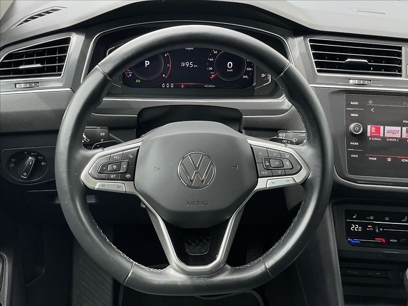 Volkswagen Tiguan Allspace 1,5 TSI DSG EVO Elegance ACC - fotka 8 z 23