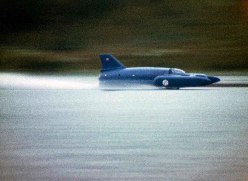 Donald Campbell a Bluebird CN7.