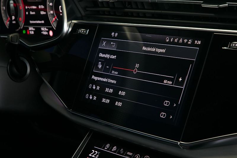 Audi Q7 3.0TDI 210kW S-line Web ZÁRUKA - fotka 33 z 50