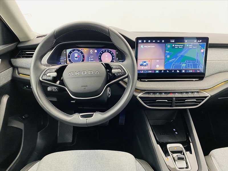 Škoda Octavia 1,5 TSI m-HEV 110kW DSG Top Se - fotka 10 z 28