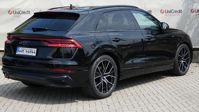 Audi Q8 50 TDi quattro Tiptronic - fotka 3 z 29
