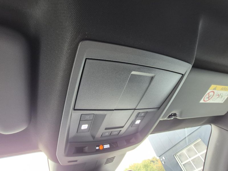 Peugeot 3008 (2026) GT Hybrid 145 e-DCS6  - fotka 17 z 21