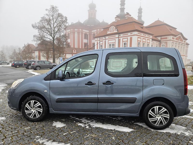 Citroën Berlingo (2013) 1.6 88kw, PĚKNÝ STAV,  SPLÁTKY - fotka 9 z 21