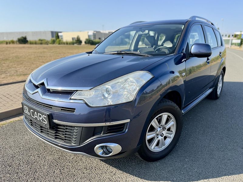 Citroën C-Crosser 2.2 HDI 4X4 MANUAL 7-MÍST ČR - fotka 1 z 34