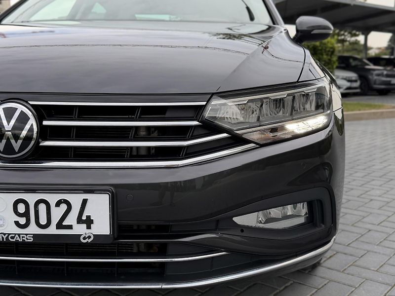 Volkswagen Passat (2020) 1.5 tsi 110 kw/DSG/sedan - fotka 8 z 22