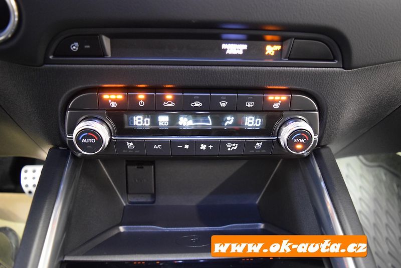 Mazda CX-5 2.2 D EXCLUSIVE-LINE 2024 - fotka 44 z 68