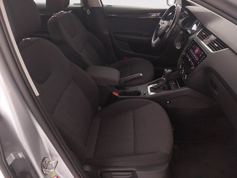 Škoda Octavia (2020) Style 1.5 TSI G-TEC, Automat - fotka 9 z 21