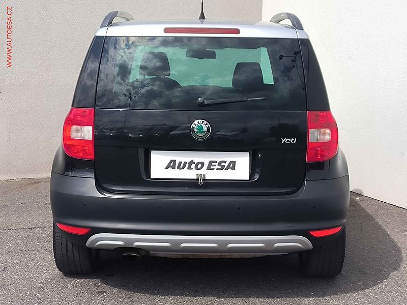 Škoda Yeti (2012) 1.2 TSi, Ambition, +kola - fotka 5 z 17