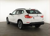 BMW X1 (2015) xDrive18d, 4X4, Automat - náhled 3