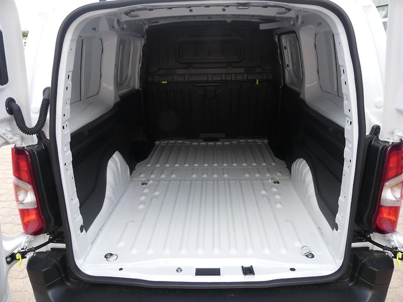 Citroën Berlingo (2026) VAN L2 1000 BlueHDi 130 MAN6  - fotka 10 z 10