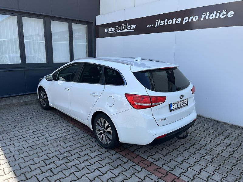 Kia Ceed Sportswagon Cool 1.6 GDI - fotka 12 z 23