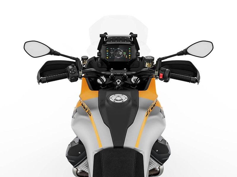 Moto Guzzi V 100 Stelvio (2024) Stelvio V100 PPF Giallo Savana - fotka 9 z 10