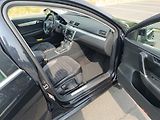 Volkswagen Passat (2013) VW Passat 2.0 TDI 4Motion DSG - náhled 12