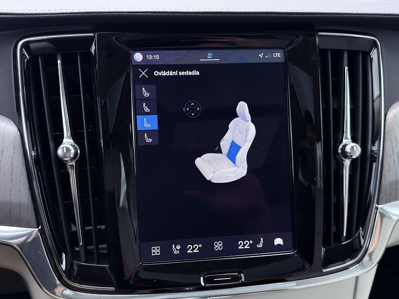 Volvo V90 T8 AWD ULTRA *VZDUCH* + kola - fotka 29 z 60