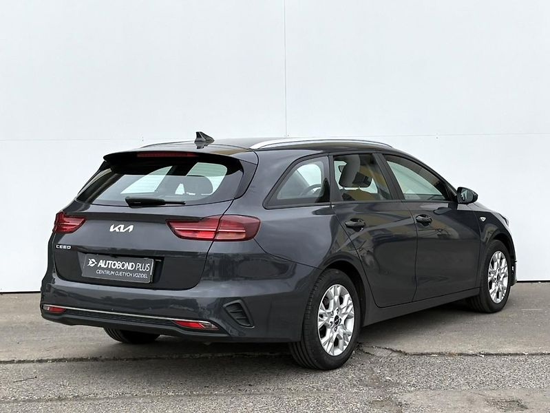 Kia Ceed 1.5 T-GDI 117kW SPIN - fotka 2 z 20