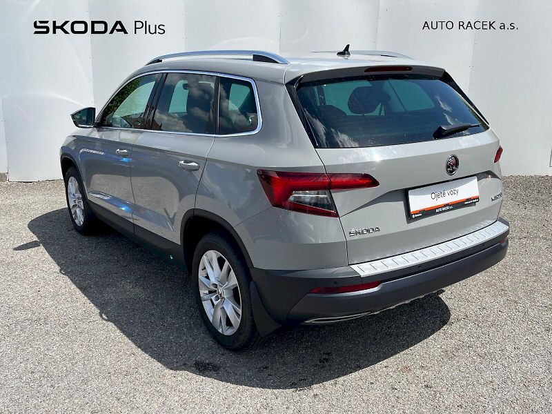 Škoda Karoq (2019) 1.5 TSI 110 kW ACT Style DSG - fotka 2 z 28