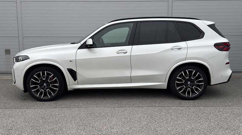 BMW X5 xDrive40d Mpaket ČR DPH 1.maji - fotka 3 z 18