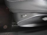 Peugeot 2008 (2016) Allure 1.2 PureTech, Automat - náhled 23