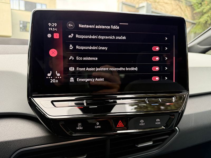 Volkswagen ID.3 PRO 150kW / Tažné / 62kWh / MA - fotka 24 z 42