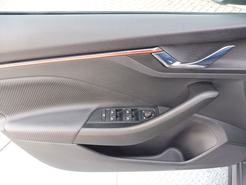 Škoda Kamiq (2024) Monte Carlo 1,0 TSI 85kW - fotka 19 z 29
