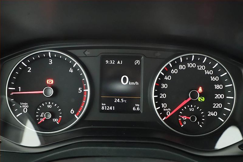 Volkswagen Amarok (2020) V6 3.0 TDI - fotka 8 z 19