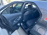 Toyota Yaris Cross MY25 1.5 HEV Style - náhled 9