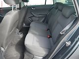 Škoda Rapid (2014) 1.6 TDi, Elegance, STK6/28 - náhled 10