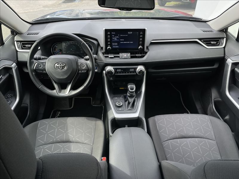 Toyota RAV4 2,5 Hybrid 4WD Comfort Style - fotka 6 z 22