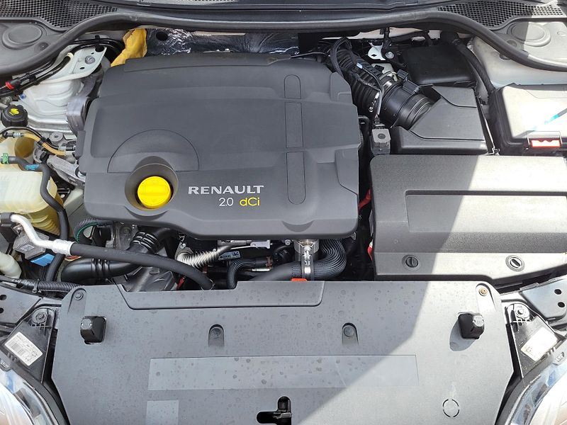 Renault Laguna 2.0dCi 127kW*4CONTROL*PANORAMA - fotka 54 z 54