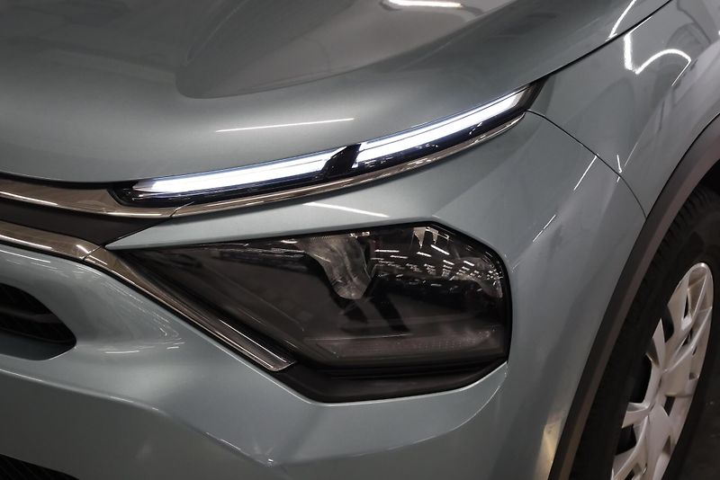 Citroën C4 - fotka 9 z 25