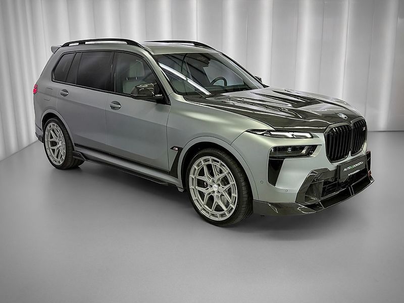 BMW X7 M60i xDrive LARTE DESIGN, B&W - fotka 3 z 40