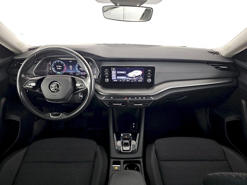 Škoda Octavia (2022) COMBI 1.5TSI 96kW DSG G-TEC AM - fotka 6 z 29